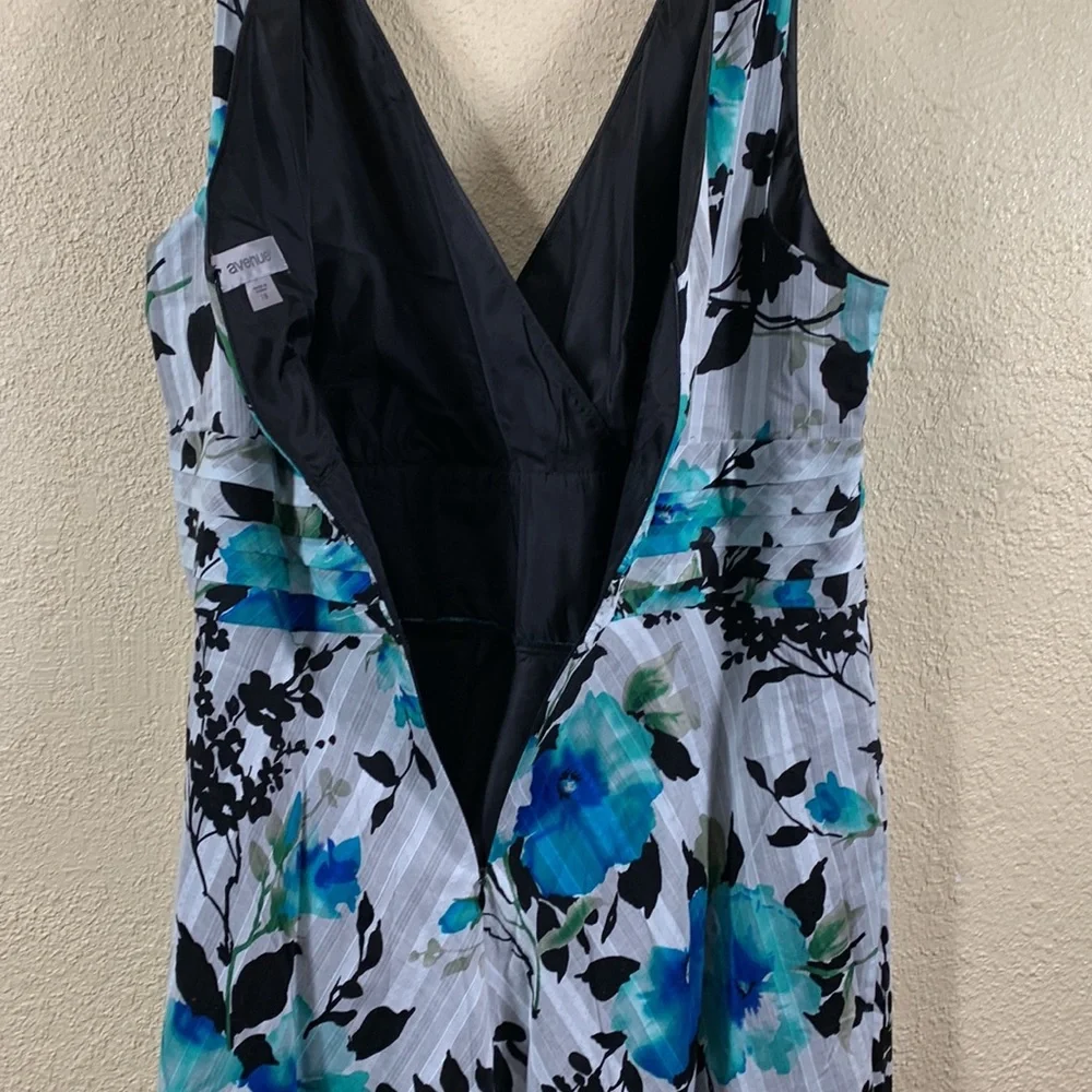 Avenue Dress Blue Black Midi Floral 18 Lined Sleeveless V-Neck Back Zipper - Picture 12 of 16